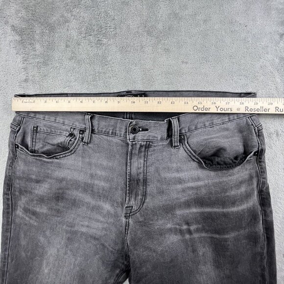Lucky Brand 221 Original Straight Fit Mens 38x31Gray Stretch Denim Jeans 7MC1025 - Picture 6 of 16